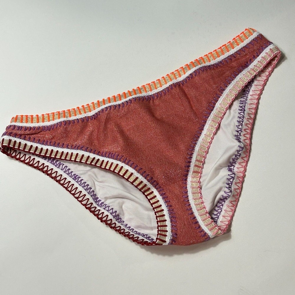 PilyQ PQ Teaberry Crochet Trim Scoop Swim Bikini Bottom Size S NWT - Picture 7 of 9